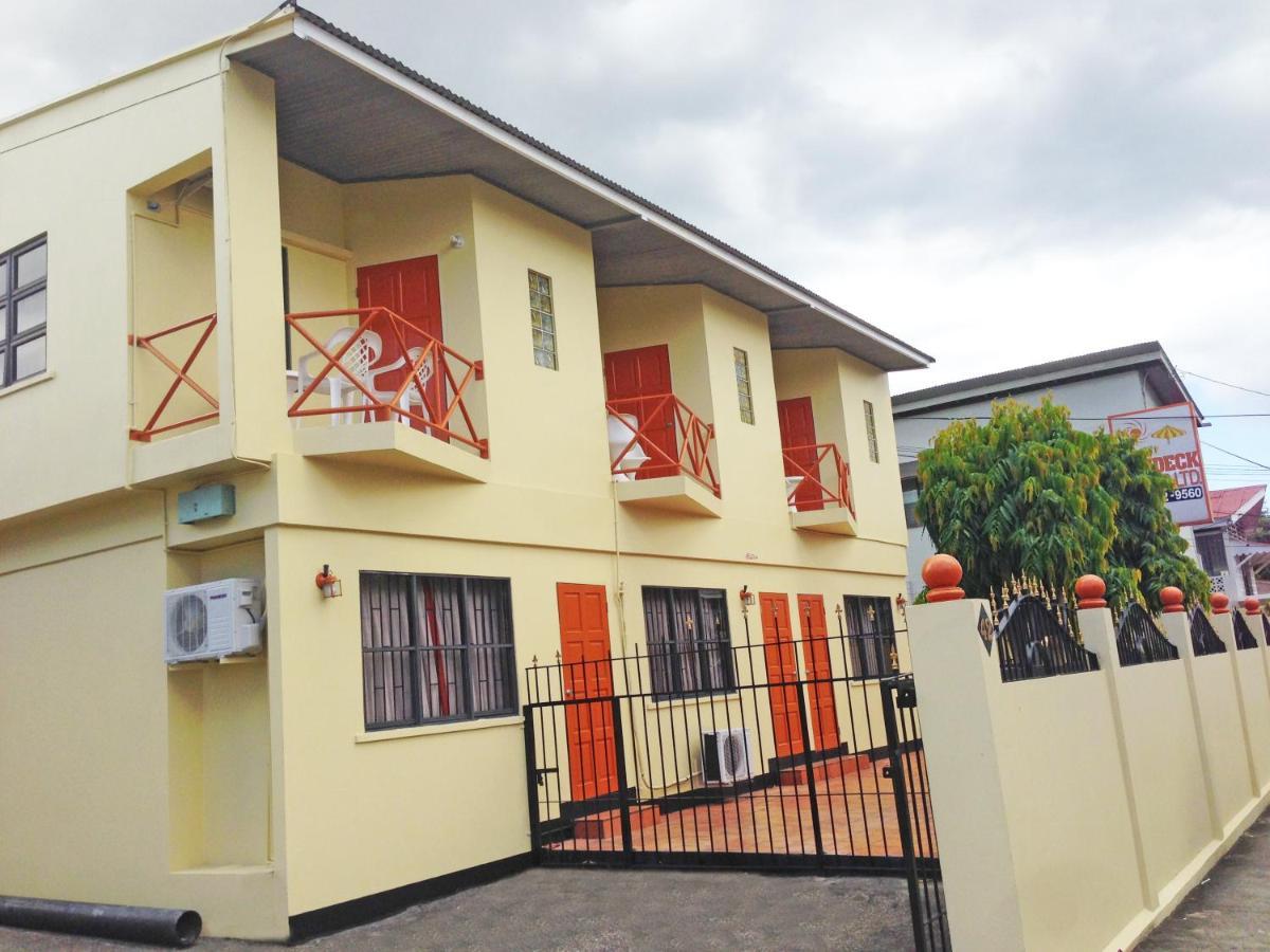 Sundeck Suites Boissiere Village エクステリア 写真